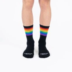 Chaussettes American Socks Rainbow Pride (Black) - Mid High -Meilleur Chaussures Magasin chaussettes american socks rainbow pride black mid high 3
