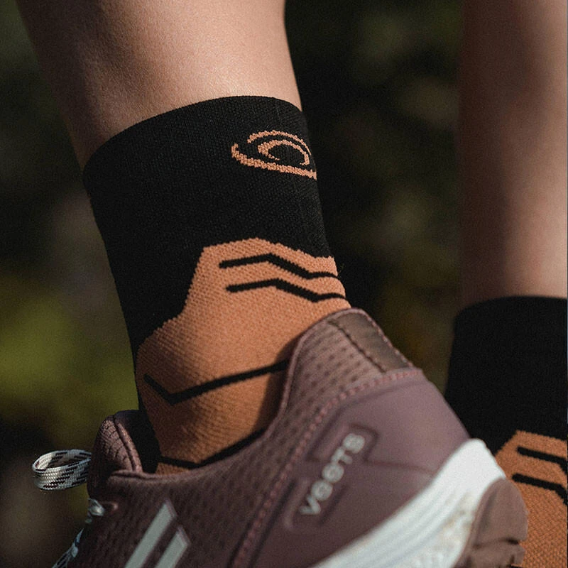 BV Sport Chaussettes TREK GR MID "LYOCELL" Noir/Marron 4 BV Sport Chaussettes TREK GR MID "LYOCELL" Noir/Marron – Image 4
